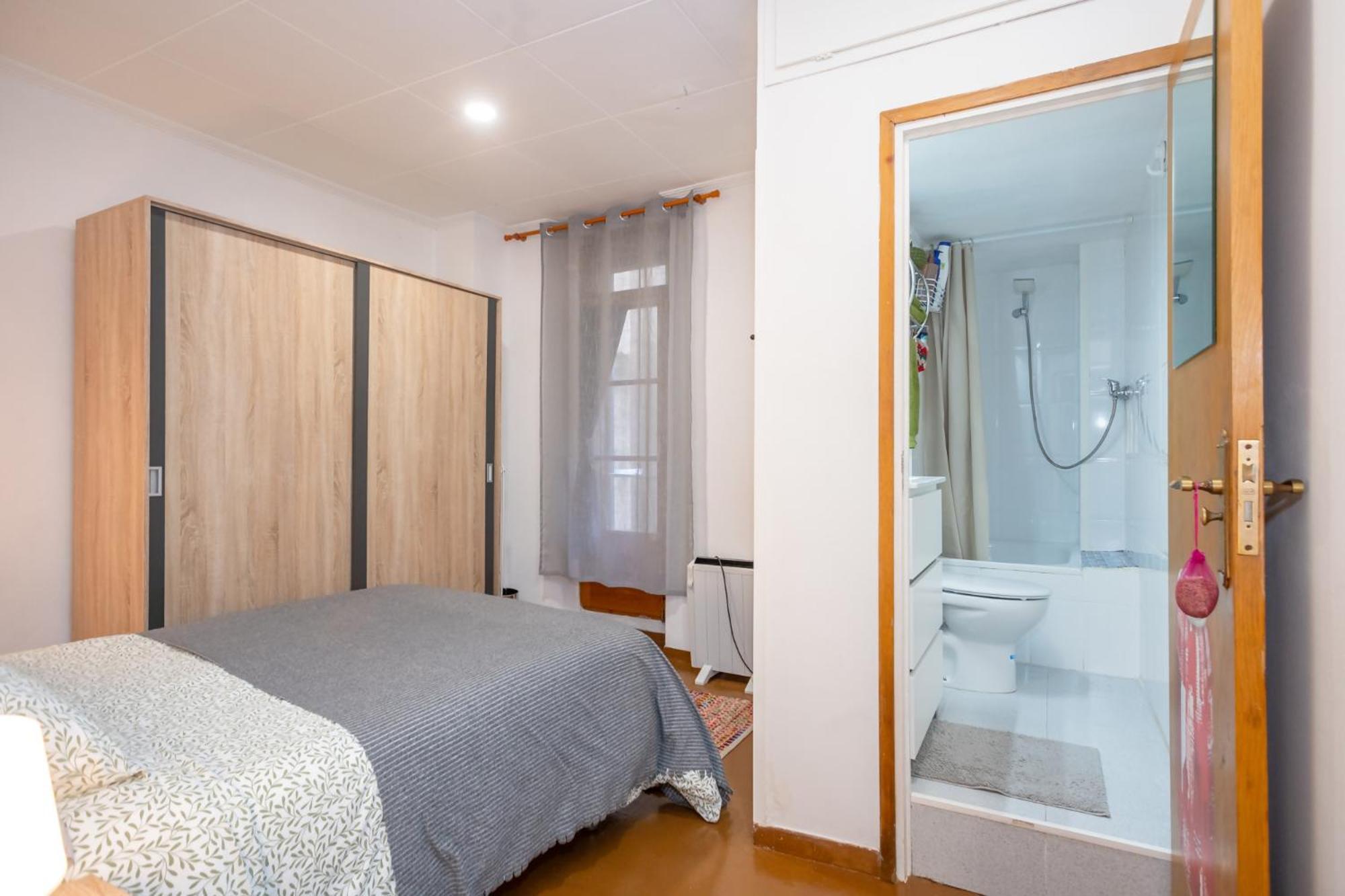 Anselm Clave En Appartement
